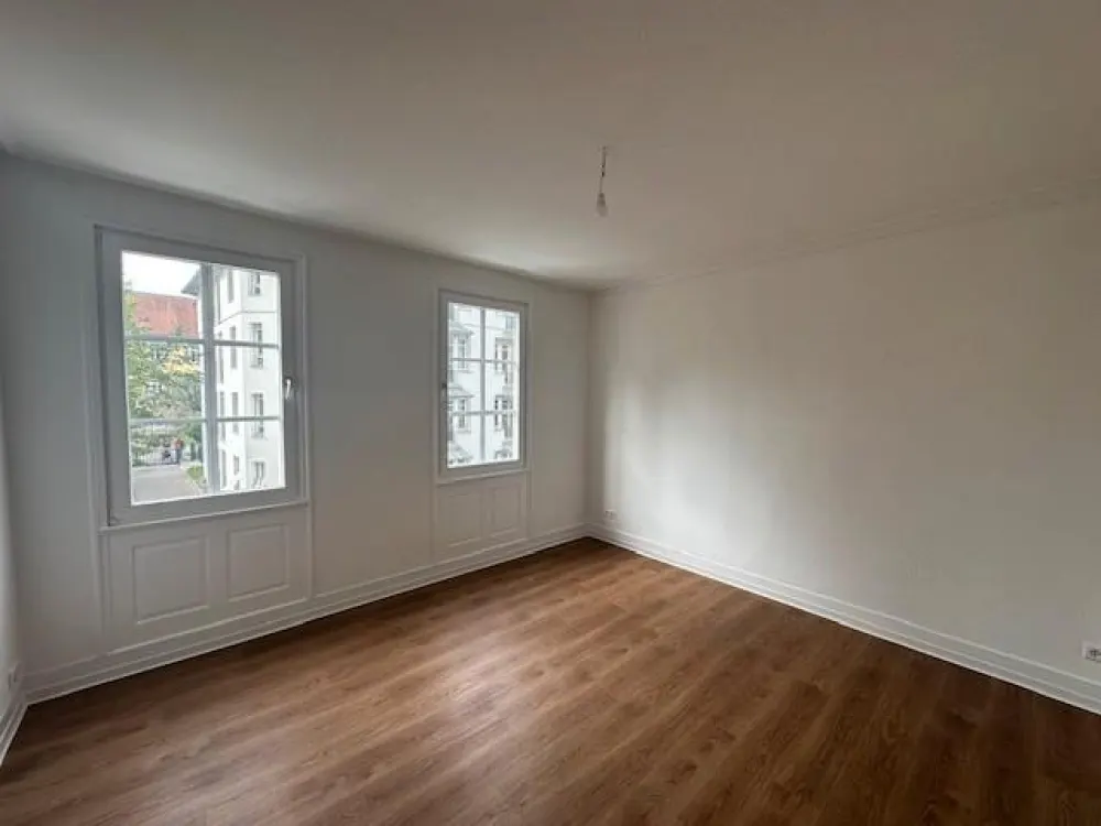 Komplett renovierter Altbau in der ES-Innenstadt! Alles um die Ecke!