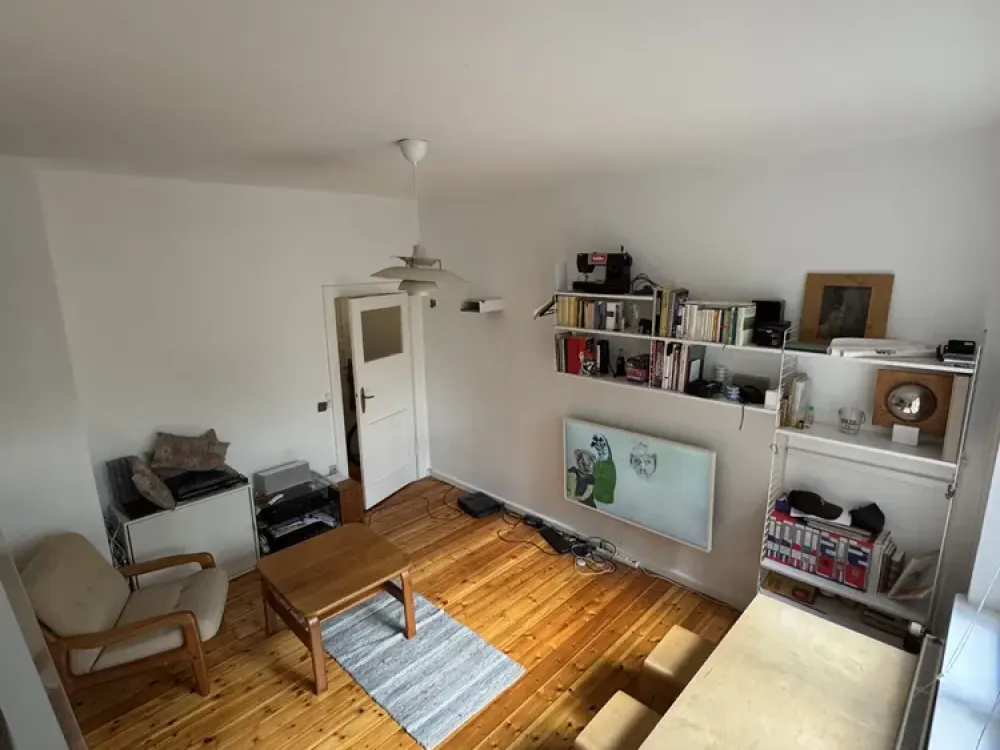 Exklusive 2-Zimmer-Wohnung mit gehobener Innenausstattung mit Balkon und EBK in Berlin Pankow