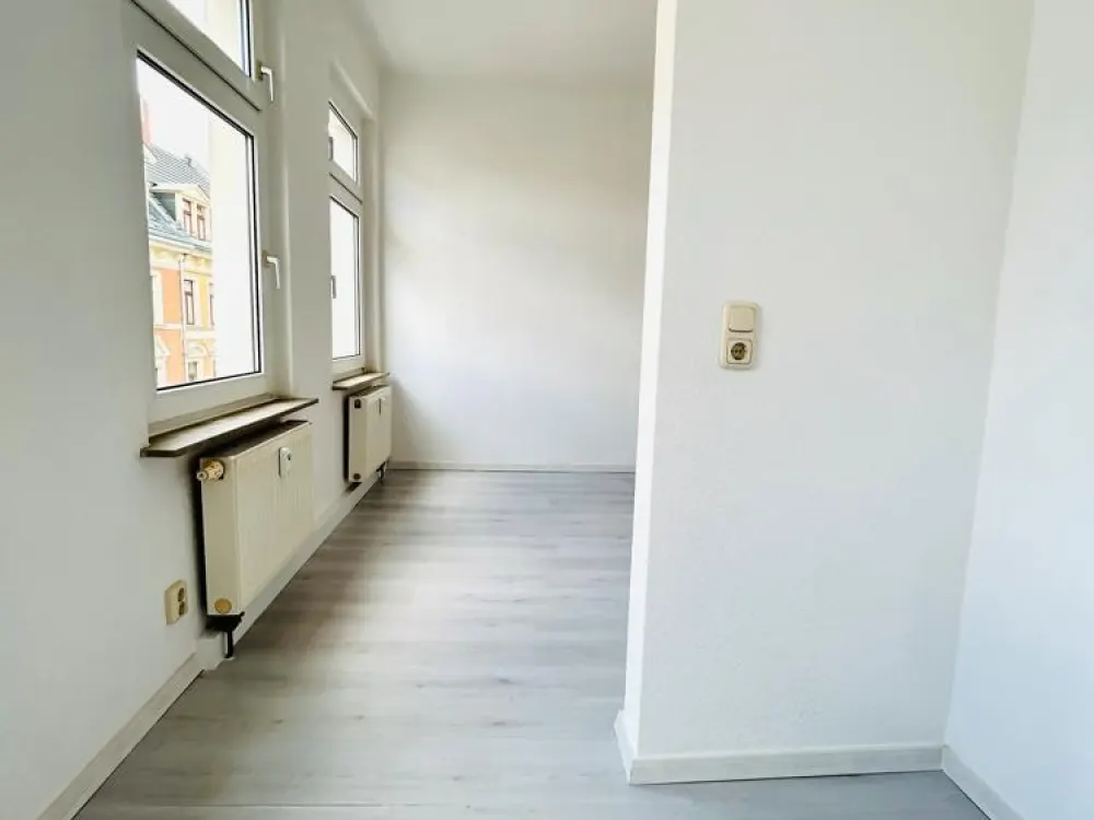 renovierte & attraktive 1-Raum Wohnung in Dölitz ab sofort zu vermieten