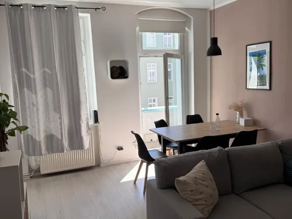 Voll möblierte 2-Zimmer-Wohnung in Berlin-Siemensstadt, ab sofort