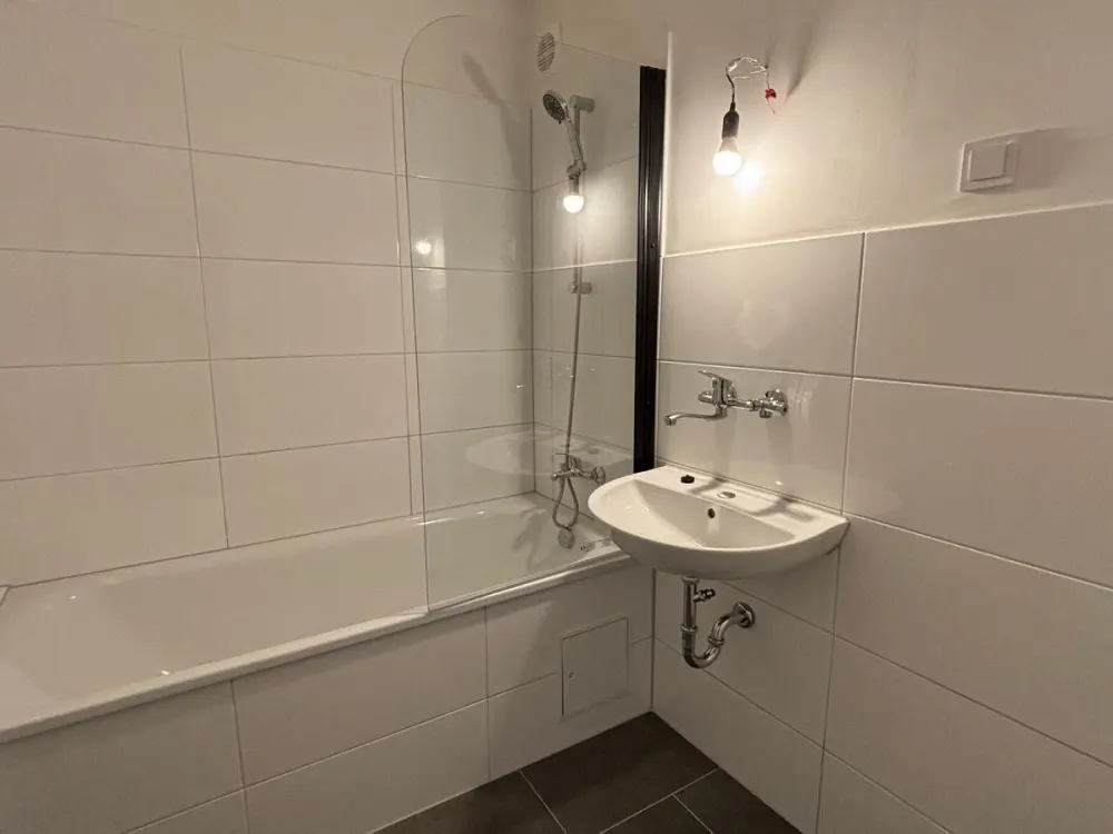 4-Zimmer-Wohnung mit Balkon und Lift in Erkrath