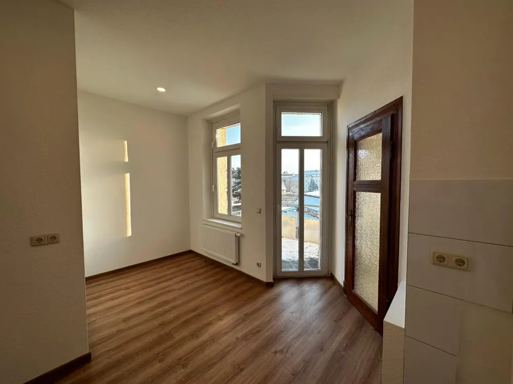 Moderne 3-Zimmer-Wohnung mit Balkon und EBK