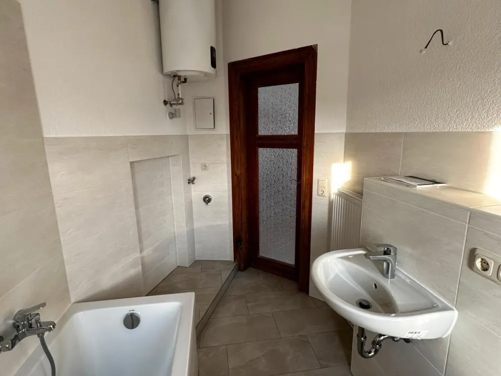 Moderne 3-Zimmer-Wohnung mit Balkon und EBK