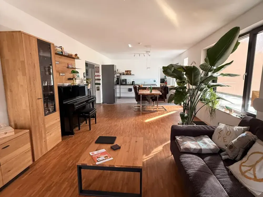 Helle 3-Zimmer-Wohnung mit Parkett, Wärmepumpe, Stellplatz & E-Lademöglichkeit in Hagen-Garenfeld