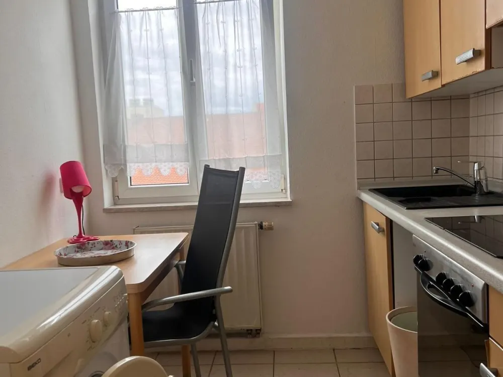 „Möblierte 2-Zimmer-Wohnung, bezugsfertig und praktisch geschnitten“