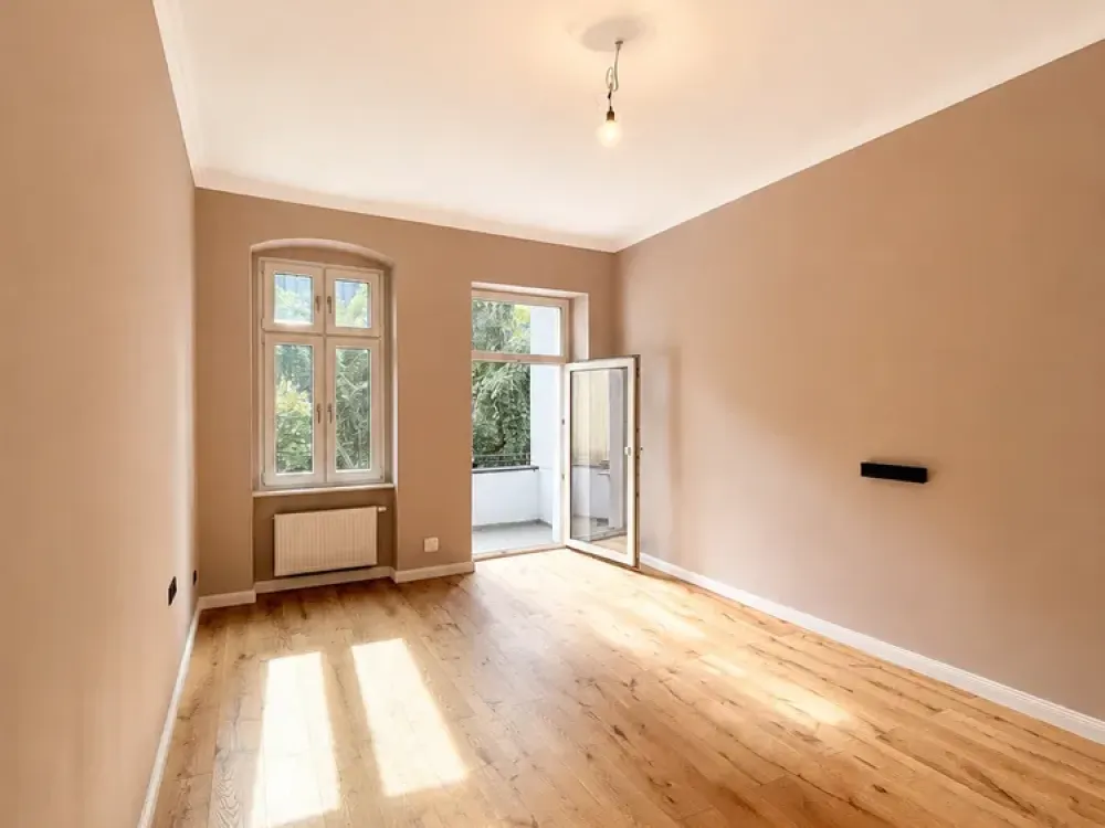 Stilvolle 2 Zimmerwohnung mit Einbauküche und Balkon