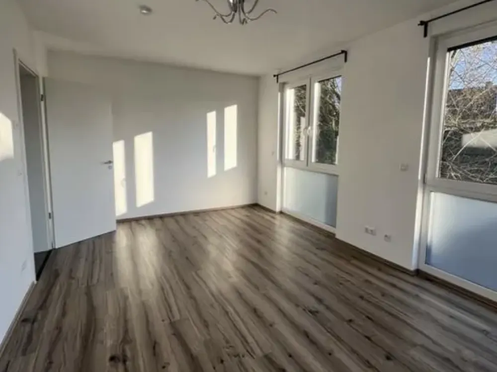 Exclusive, like-new 4-room apartment with luxurious interior in Pulheim