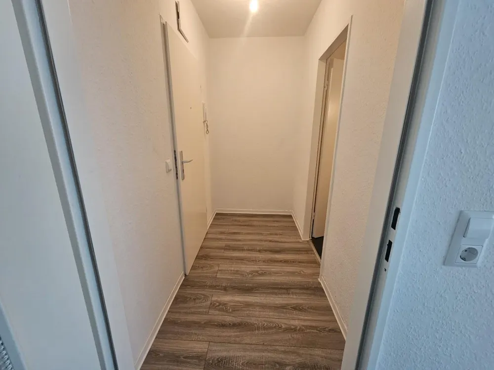 Zuhause ist: moderne und großzügige 1-Zimmer-Wohnung mit Einbauküche in der Delmenhorster Innenstadt