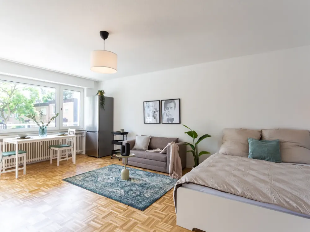 1-Zimmer-Wohnung mit Balkon in Düsseldorf Unterbach