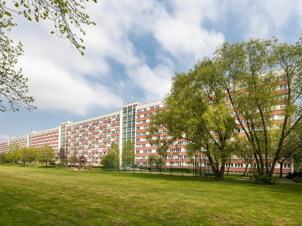 Nachmieter gesucht/2-Raum-Wohnung mit Balkon und Aufzug für Senioren