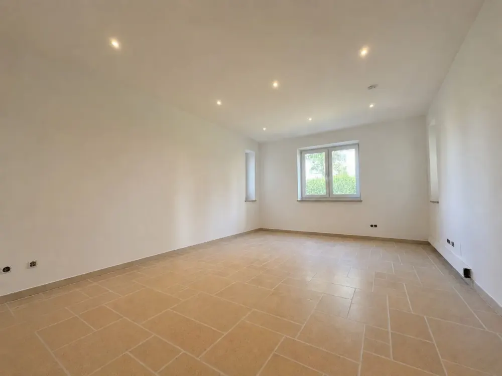 Großzügige 2-Zimmer-Wohnung mit Süd-Terrasse und hochwertiger Ausstattung