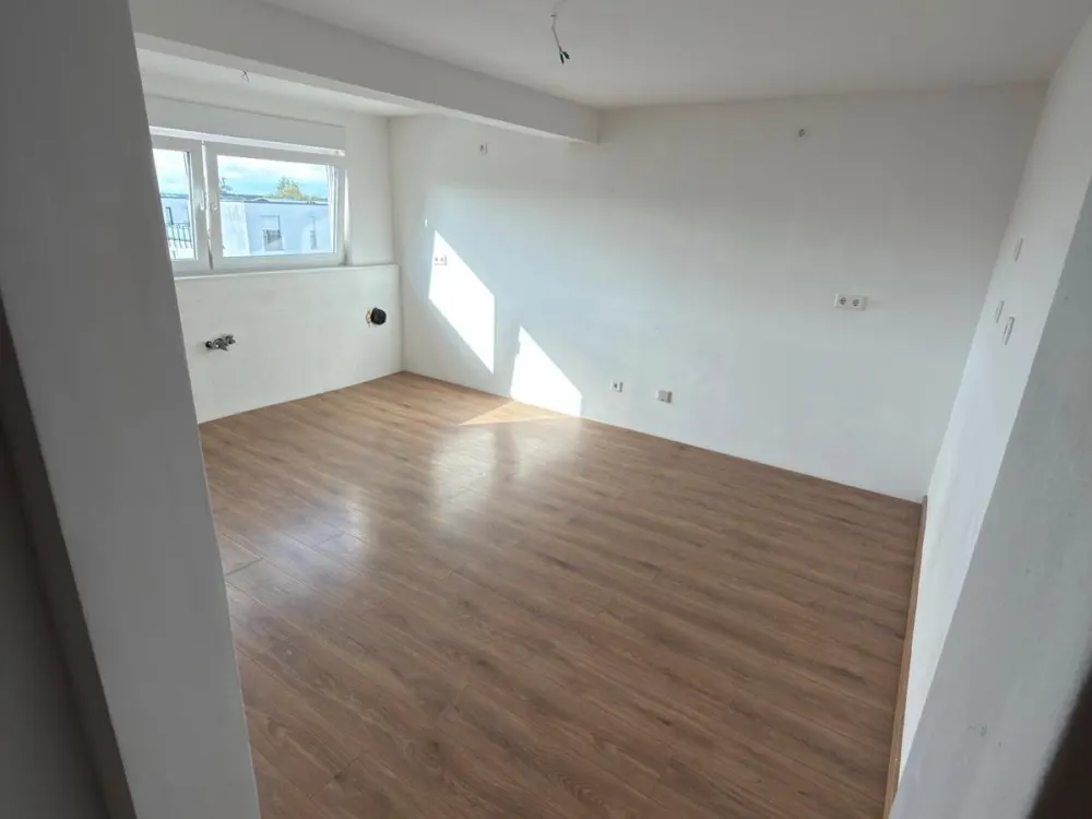 Schöne kernsanierte Dachgeschosswohnung in Herne Sodingen