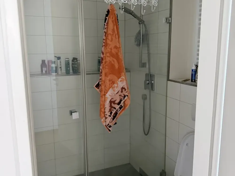 helle 4-Zimmer Wohnung mit Loggia