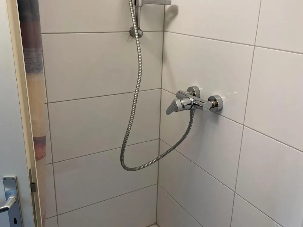 Gemütliche, helle 1-Zimmerwohnung mit Einbauküche und eigenem Bad