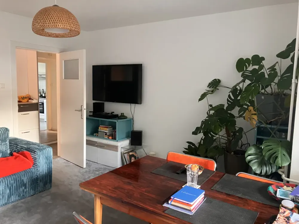 Nachmieter gesucht: 2-Zimmer-Wohnung mit grossen Balkon in Iserbrook
