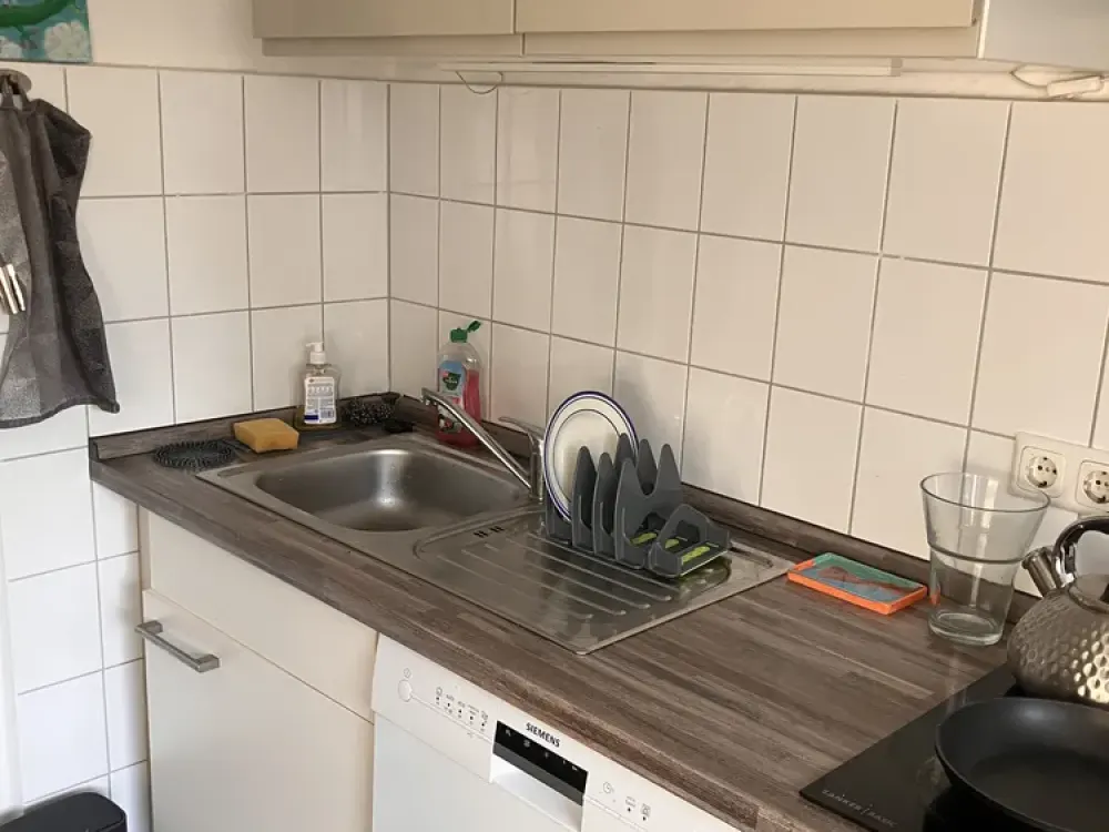 Nachmieter gesucht: 2-Zimmer-Wohnung mit grossen Balkon in Iserbrook