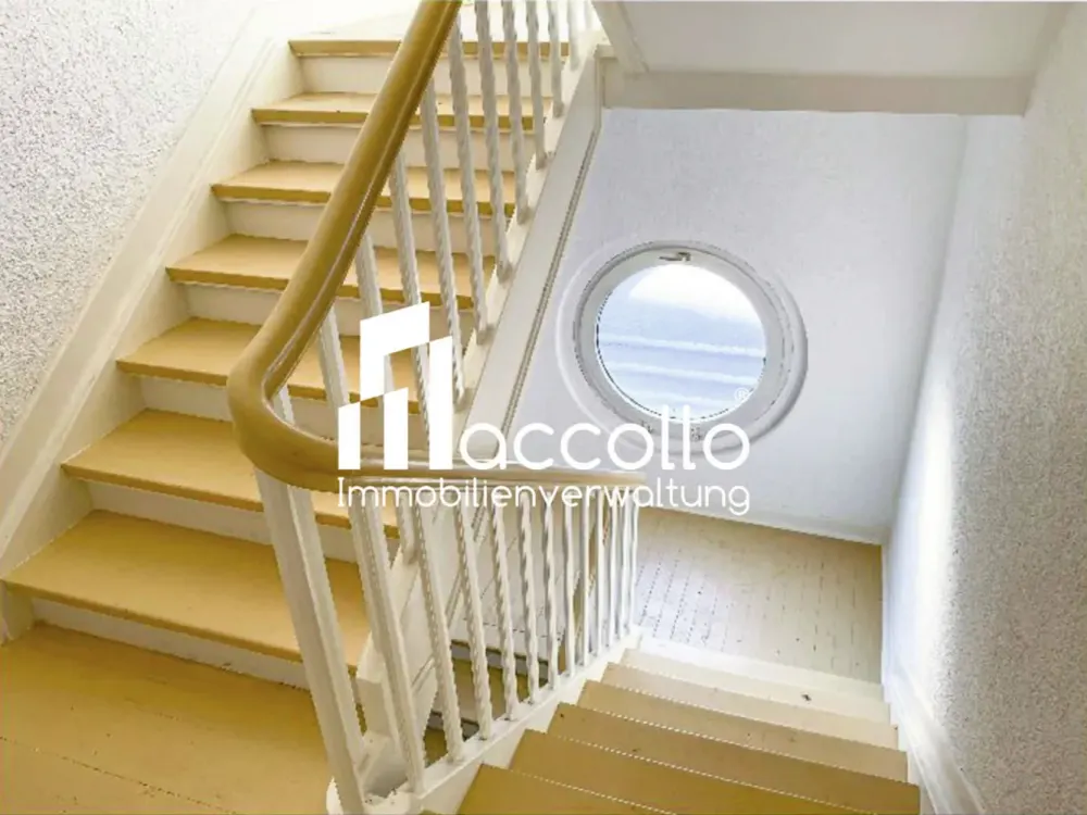 NEU Sanierte 2-Zimmer Dachgeschosswohnung