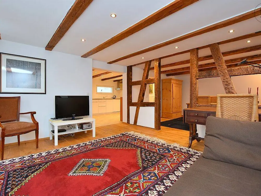 Traumhafte und wunderschön möblierte Wohnung in Stuttgart Rohracker