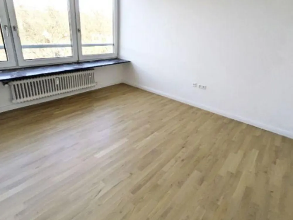3-Zimmer Wohnung mit Einbauküche in Wandsbek