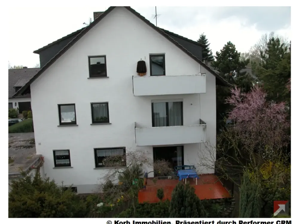 Schöne Wohnung, gute Lage, mit Garage wartet auf SIE