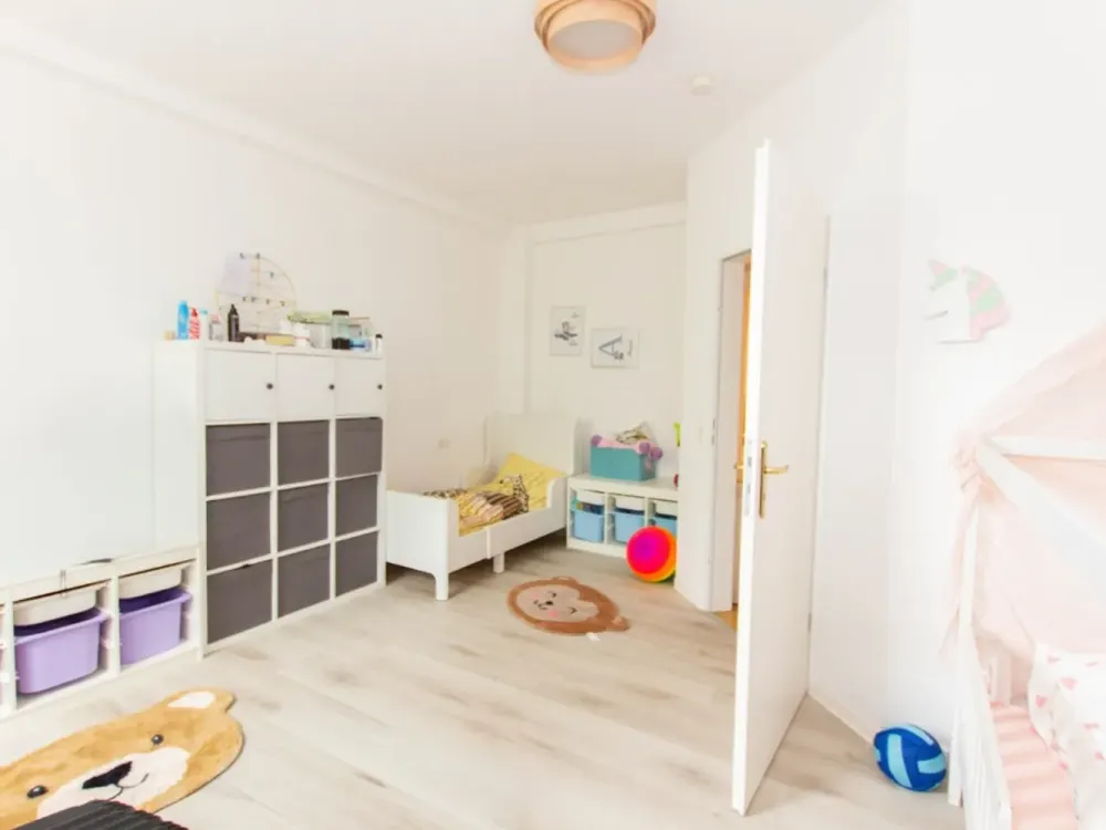 Wunderschöne Altbauwohnung mit viel Platz! #kleiner Balkon