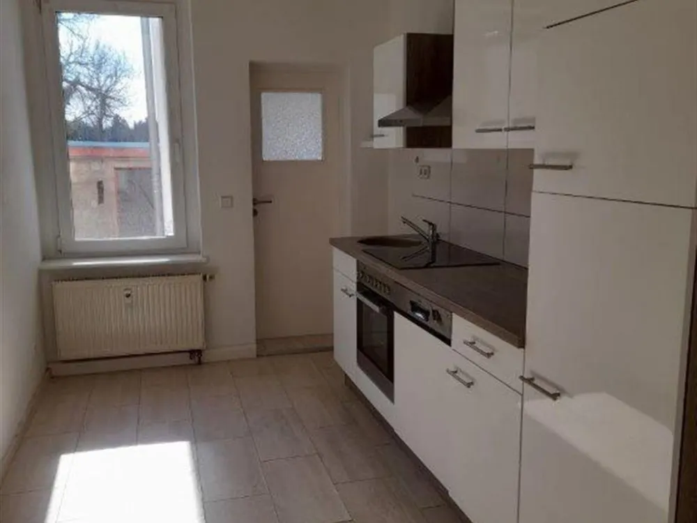 +++ 3 Raumwohnung mit EBK +++