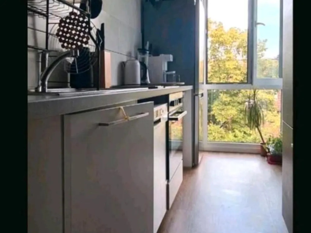 Zwischenmiete!!! - 8.10.- 23.10.- Helle 1,5-Zi.Wohnung -