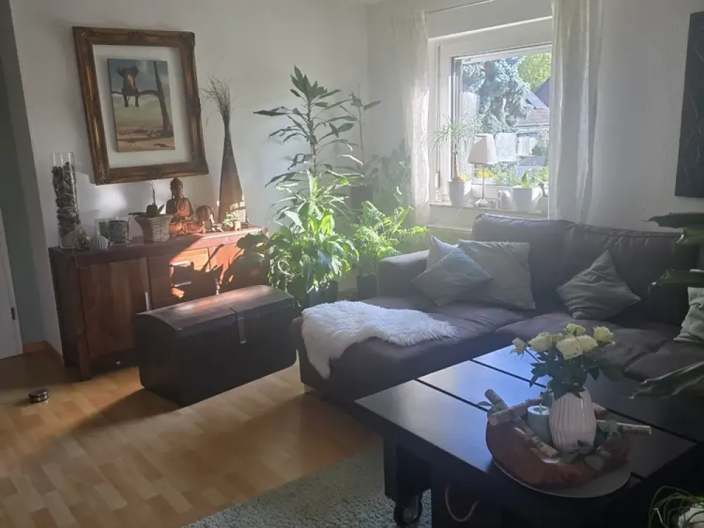 Home with Two Rooms in Sarstedt