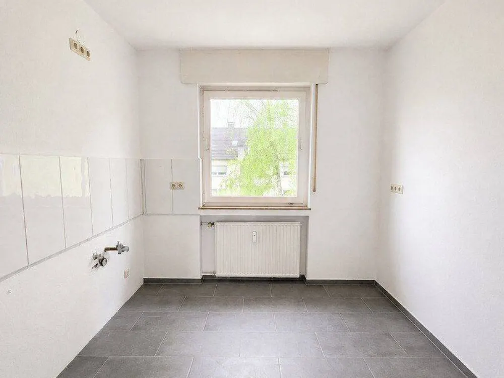 Jobcenter - ??? ???? - ?????????: Neue Wohnung für Ihre Familie - ideal für 4 Personen