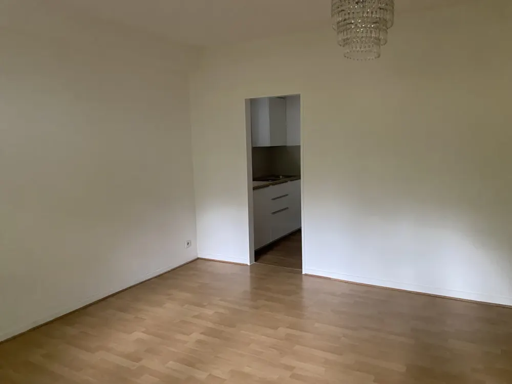 Sanierte 1-Zimmer-Wohnung in Frankfurt-Eschersheim