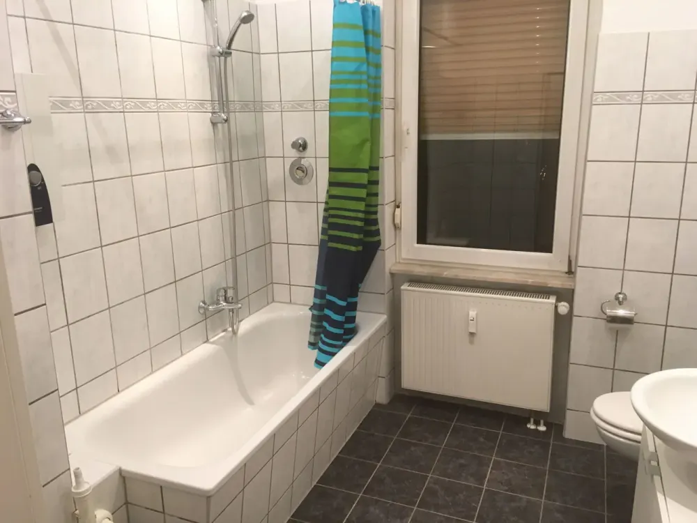 720 €, 50 m², 2 Zimmer