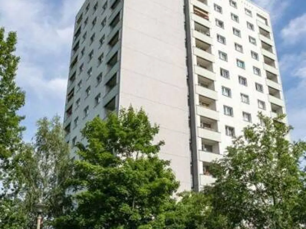 3-Raumwohnung mit Badewanne sucht neue Mieter*innen!