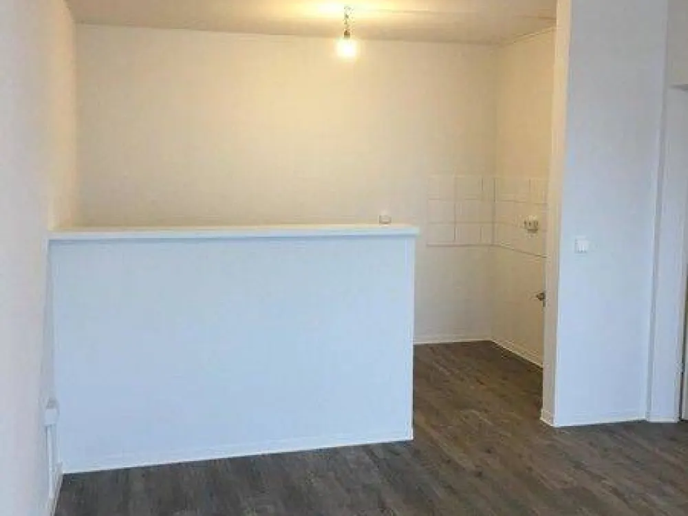 3-Raumwohnung mit Badewanne sucht neue Mieter*innen!