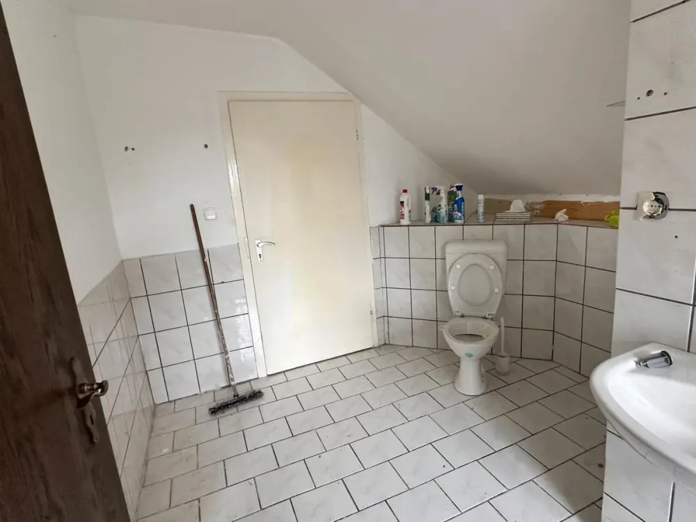 3,5-Zimmer-Wohnung ca. 95 qm, 2. OG. in Bochum-Langendreer