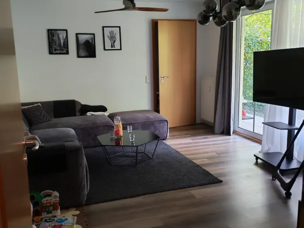 2-Room Apartment with Private Garden in Unterschleißheim - Lohhof
