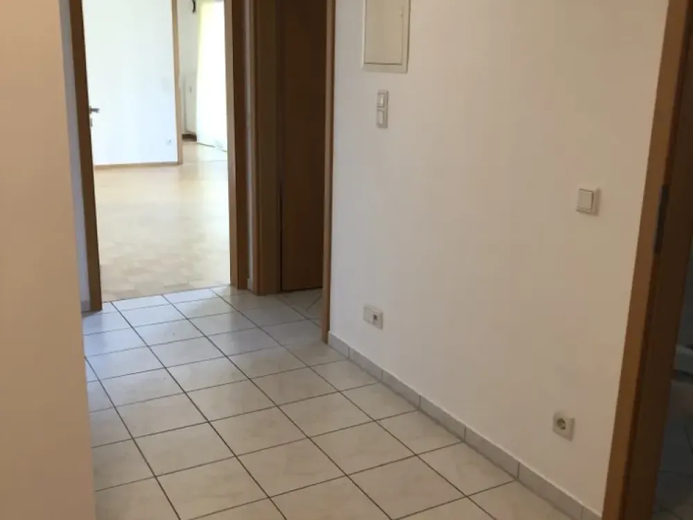 2-Room Apartment with Private Garden in Unterschleißheim - Lohhof