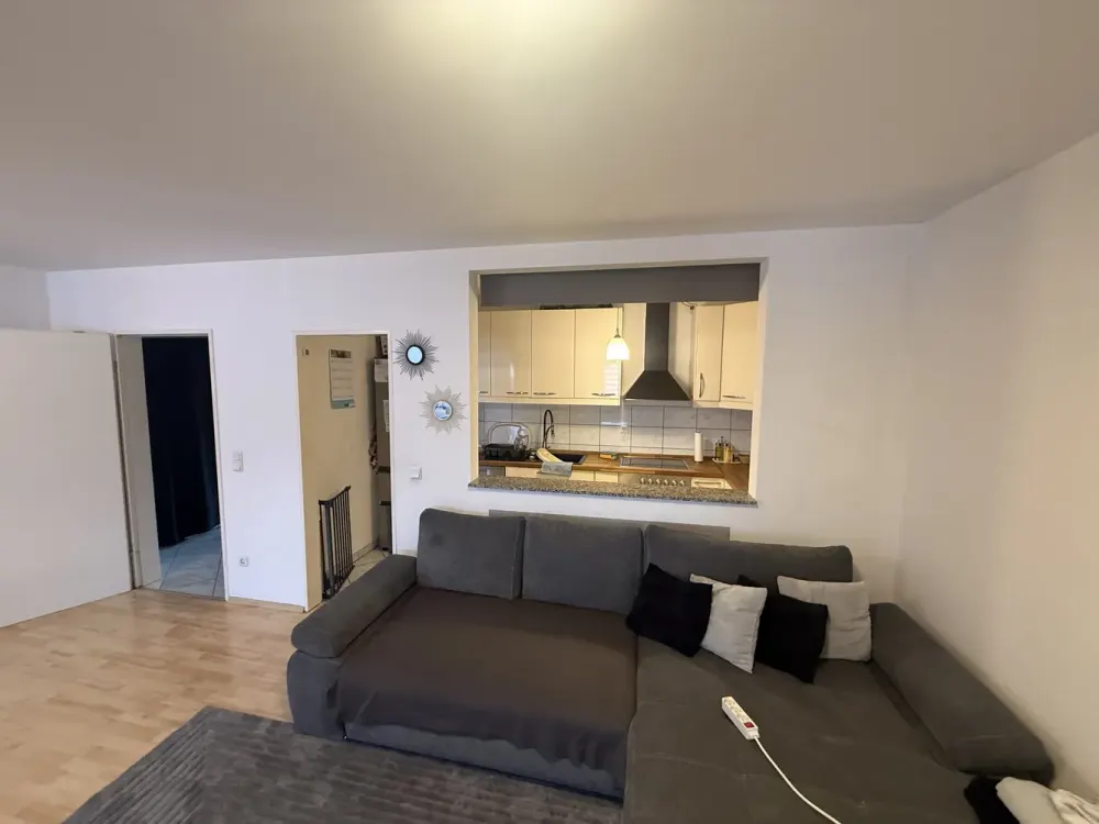 Zuhause mit drei Zimmern und Balkon in Troisdorf