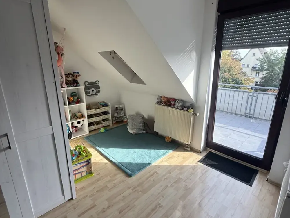 Zuhause mit drei Zimmern und Balkon in Troisdorf