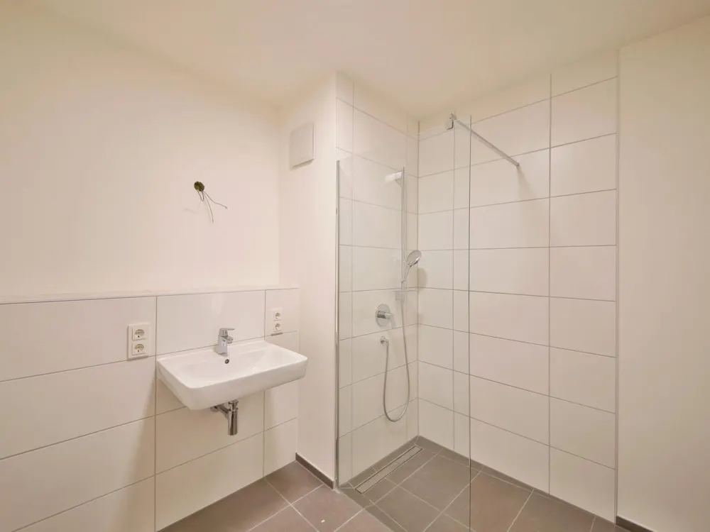 Exklusive 3-Zimmer-Wohnung nahe Rosensteinpark und Milaneo