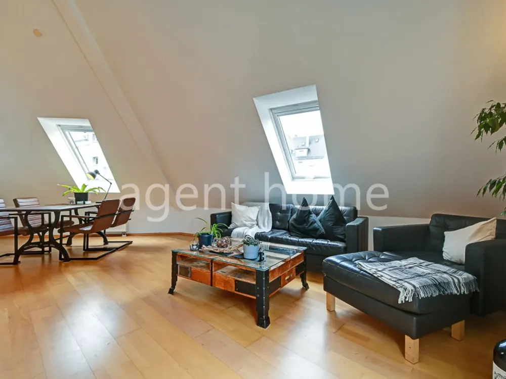 MÖBLIERT - CITY LIVING Gemütliches Apartment mit Stellplatz
