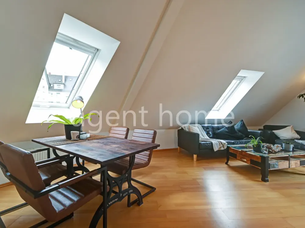 MÖBLIERT - CITY LIVING Gemütliches Apartment mit Stellplatz