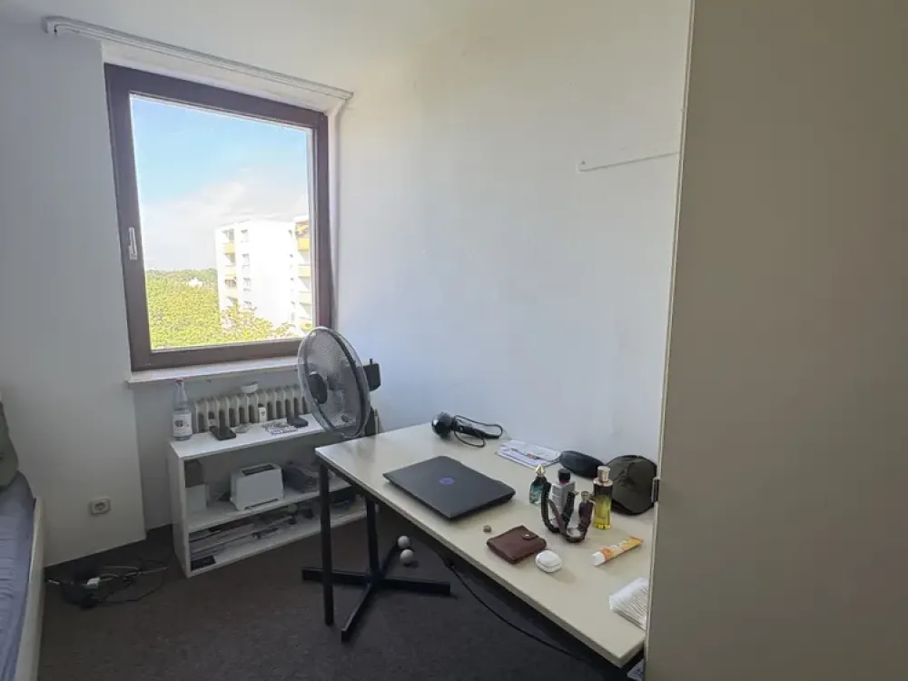 712 // 1-Zimmer-Wohnung in Sieglitzhof