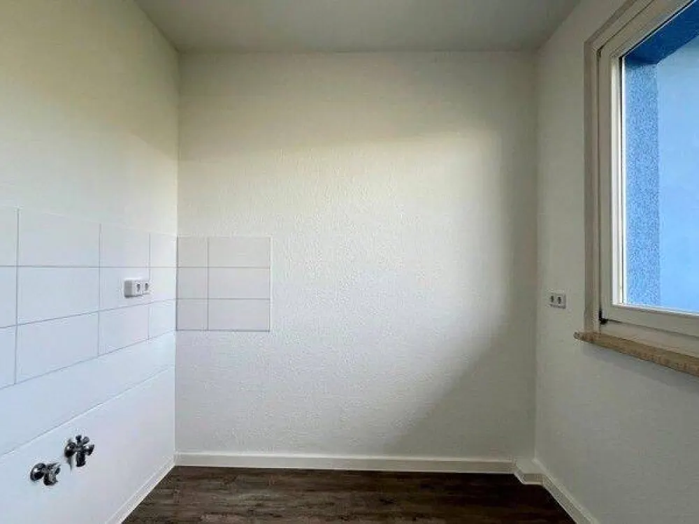 Wohn(t)raum: 4-Zimmerwohnung mit Balkon und Aufzug!