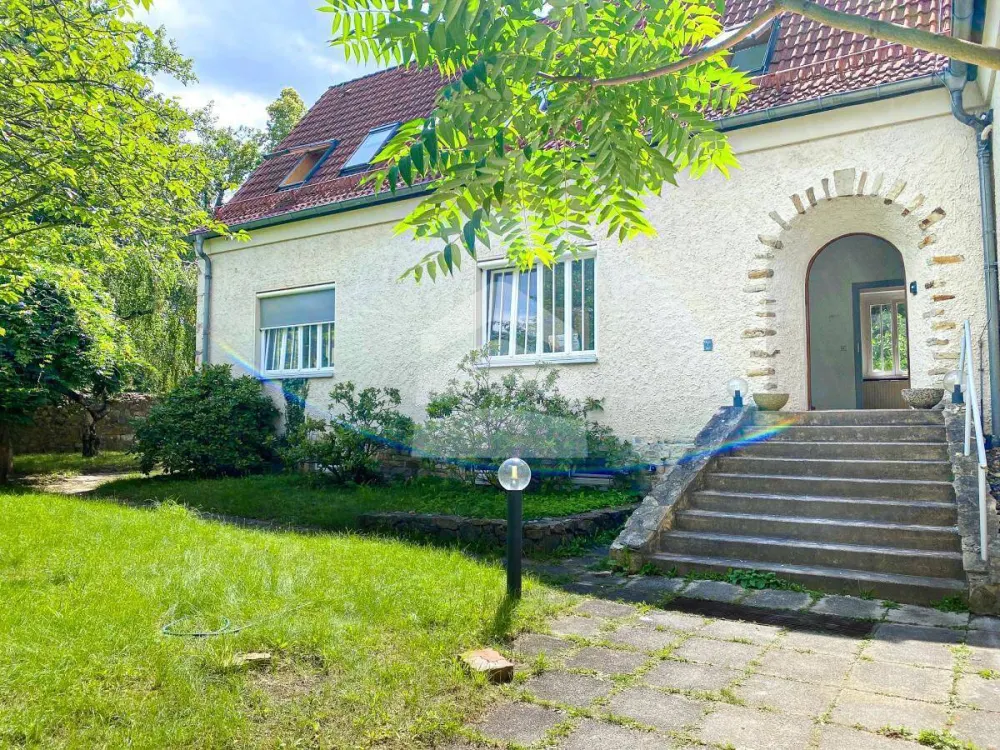 Erstbezug - Ferien-/Gästehaus mit 2-3 Einheiten an Unternehmen zu vermieten am weißen Hirsch