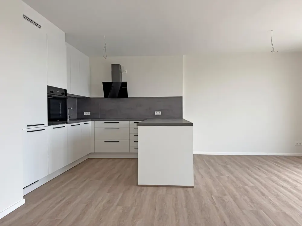 Moderne Neubau-Maisonettewohnung mit Balkon