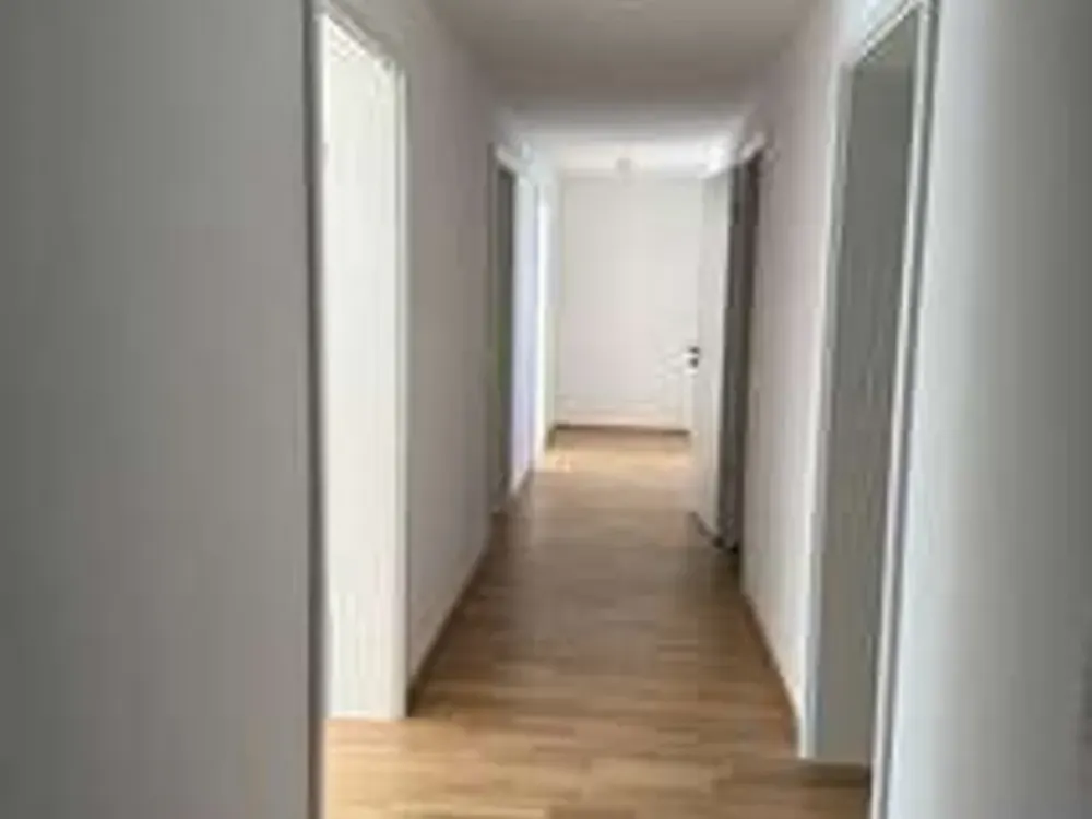 Charmante 5-Zimmer-Wohnung in Nürnberg, Zweigstraße 20