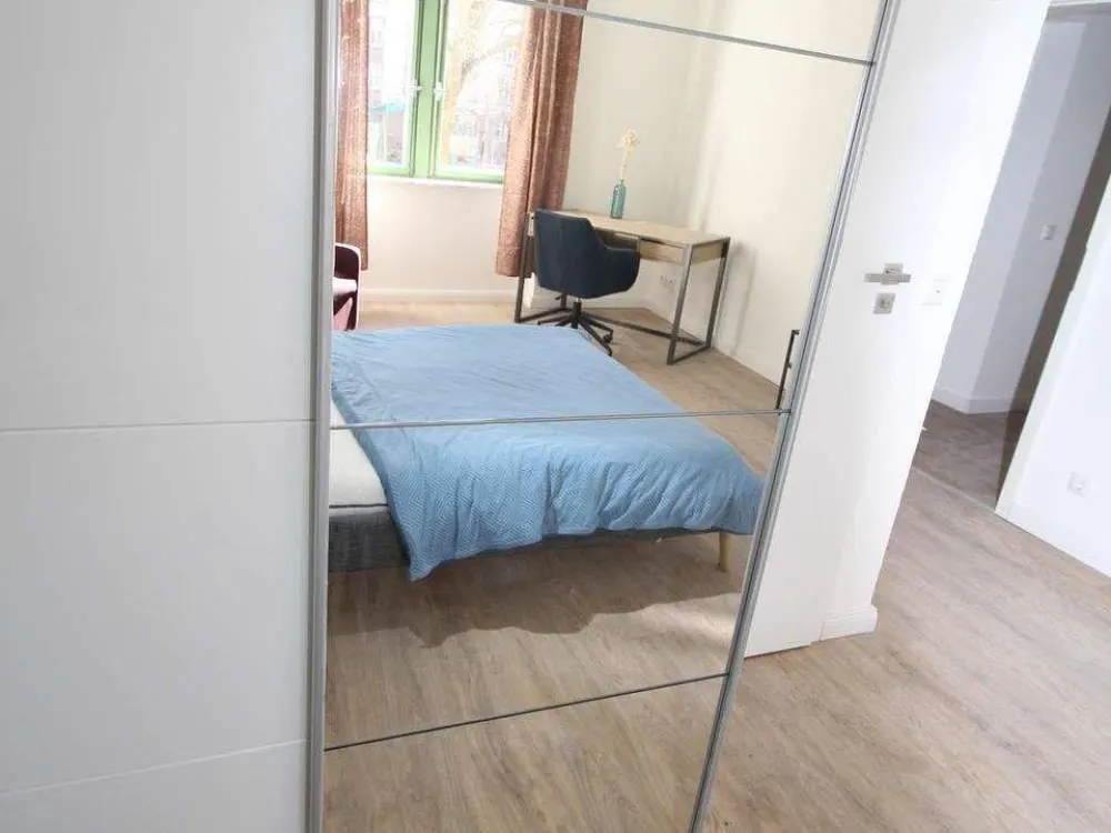 WG-Apartment mit eigenem Bad !!! Wohnen mitten im Leben, fußläufig zum Main