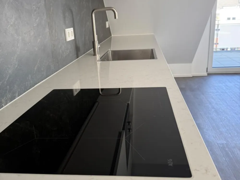 Penthouse Neubau-Erstbezug | Südwest-Loggia | Gesamte Etage