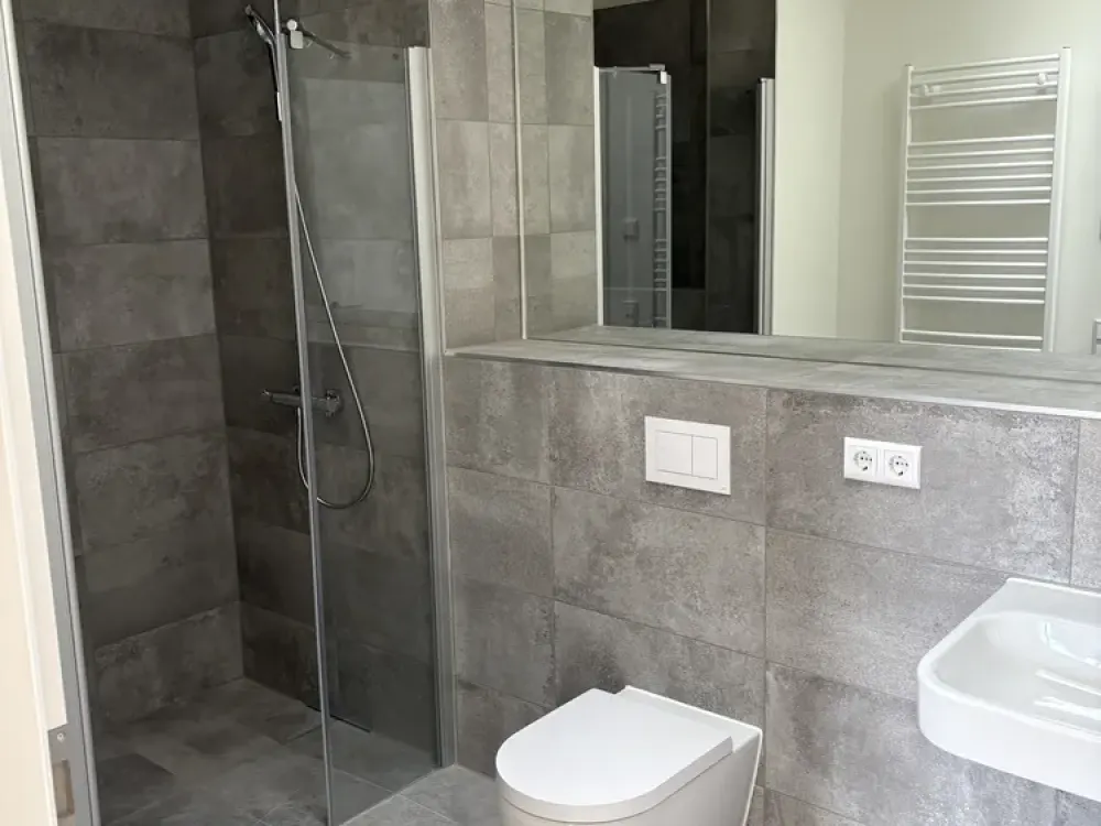 Smartes Penthouse mit Wasserblick