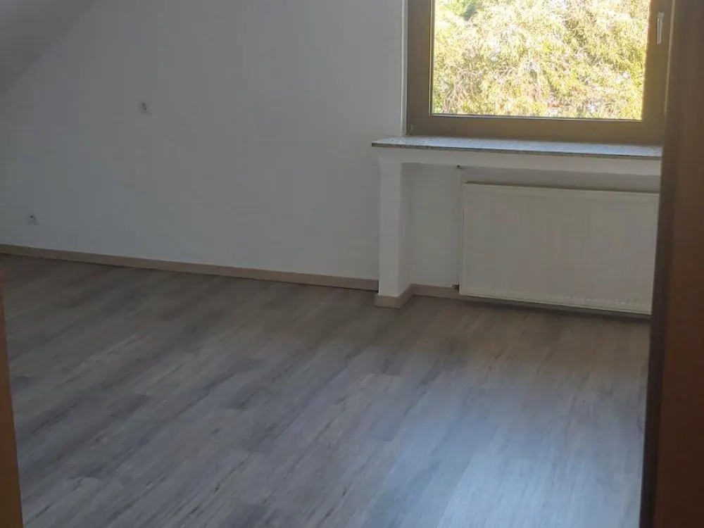 Dachgeschosswohnung in Dortmund Persebeck mit Split-Klimaanlage